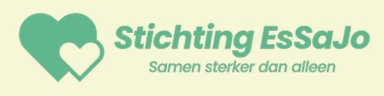 Logo van Stichting EsSaJo met groene hartvorm en de tekst "Samen sterker dan alleen".