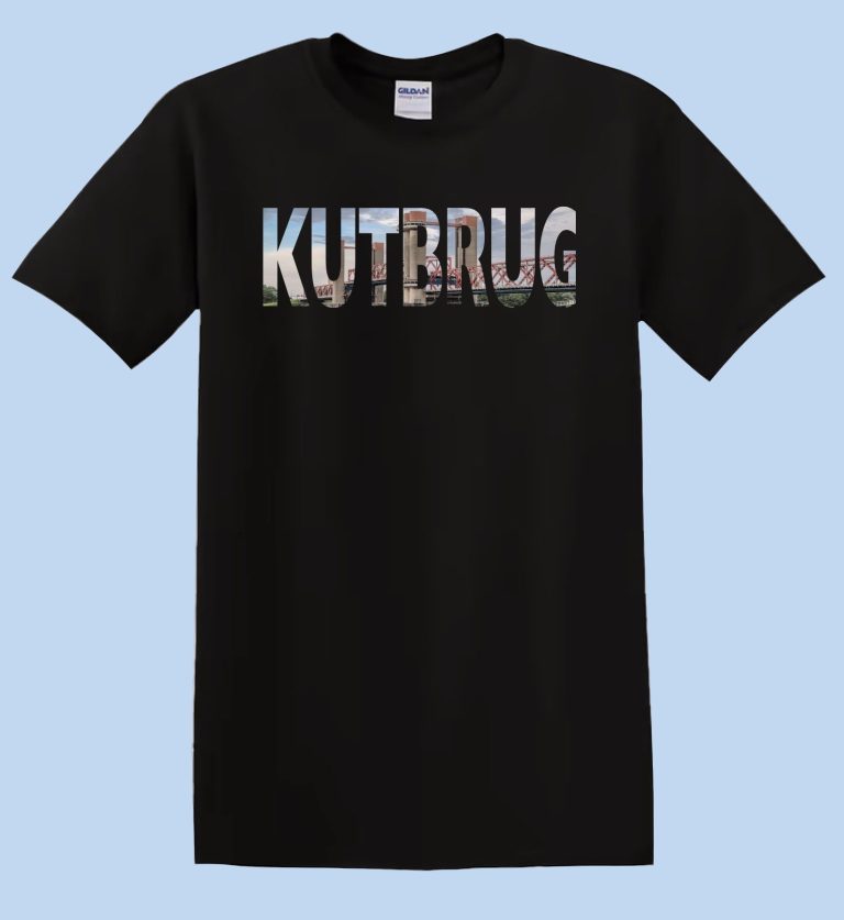 Zwarte T-shirt met de tekst "KUTBRUG" in kleurrijke letters.